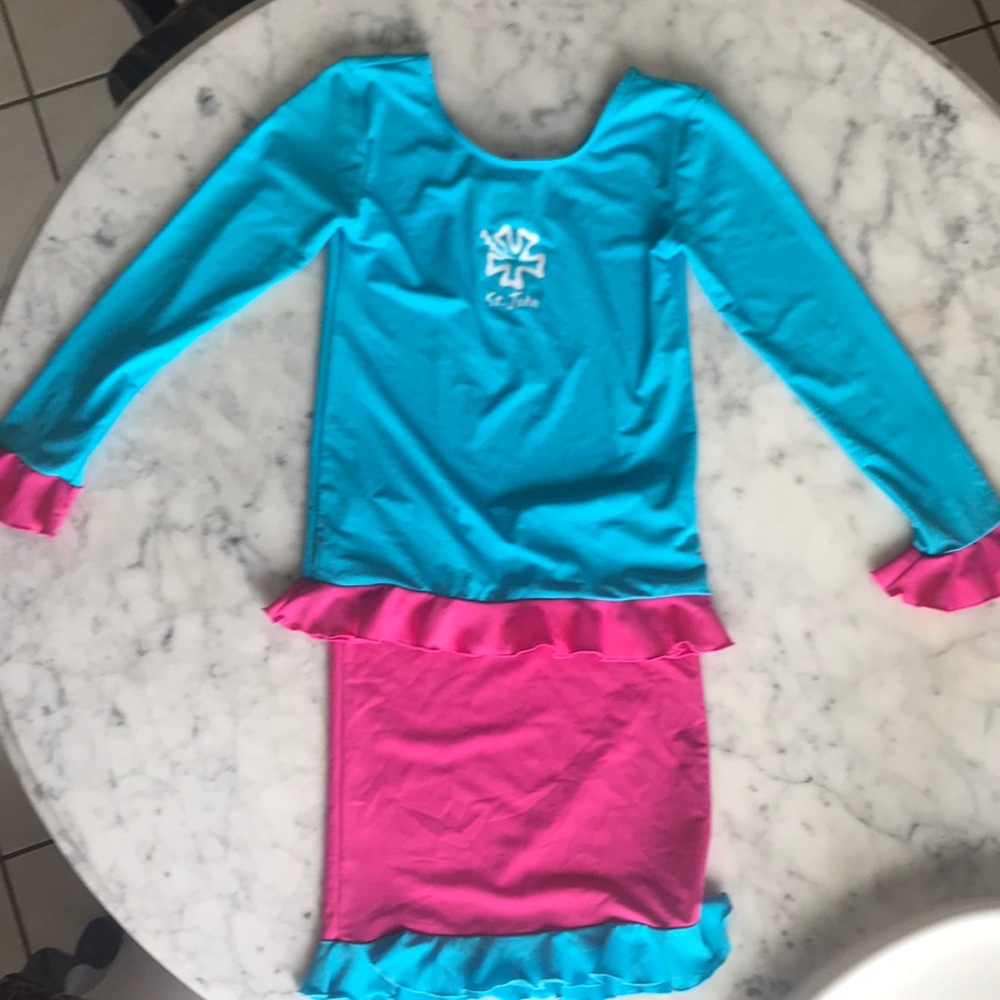 UPF 50 girls outfit